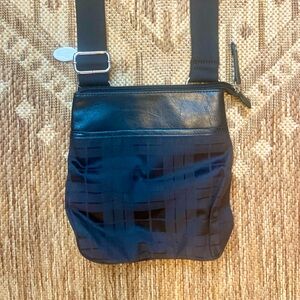 G.H. Bass Shoulder Crossbody Bag | Small | Excellent Used Condition | Plaid